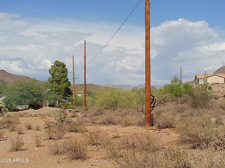 363 N Margaret Street #130, Queen Valley, AZ 85118 - #2