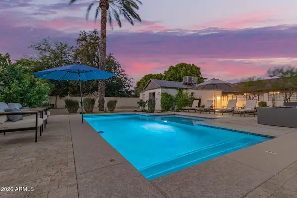 440 W Pepper Place, Mesa, AZ 85201