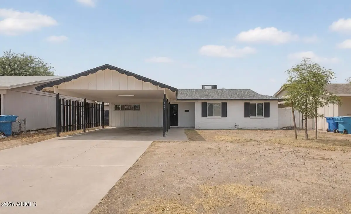 5201 W Wilshire Drive, Phoenix, AZ 85035 - #1