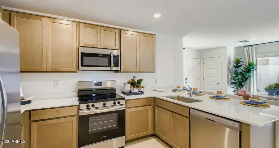 2065 W Roselle Avenue, Apache Junction, AZ 85120 - #3