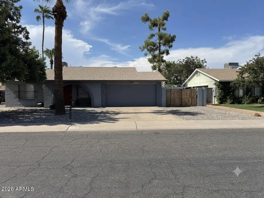 2840 W Michelle Drive, Phoenix, AZ 85053 - #2