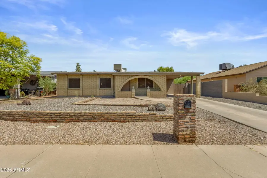 1902 E Emerald Avenue, Mesa, AZ 85204 - #2