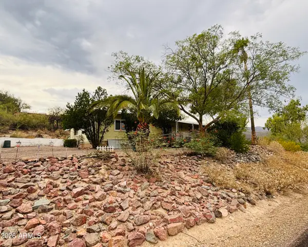 34800 S Mesquite Drive, Black Canyon City, AZ 85324