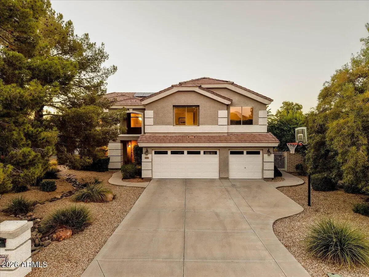 120 W Southern Hills Road, Phoenix, AZ 85023 - #1