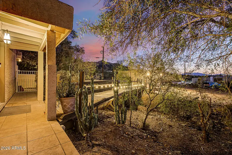 2324 W Sunrise Drive, Phoenix, AZ 85041 - #2