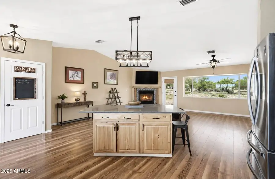 6466 S Jaxel Road, Hereford, AZ 85615 - #2