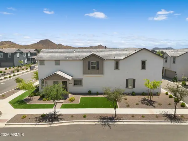 1935 W Hide Trail, Phoenix, AZ 85085
