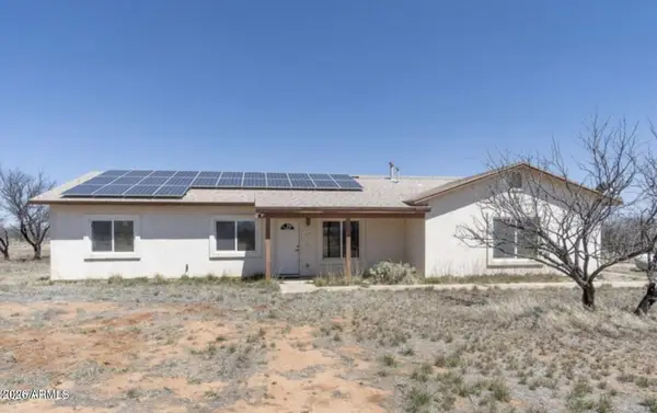 10193 E Windtalker Road, Hereford, AZ 85615