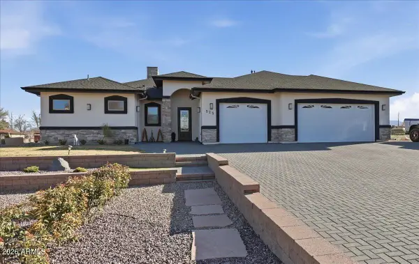 925 E Aztec Drive, Chino Valley, AZ 86323