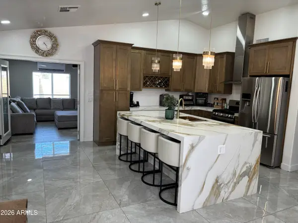 2015 N 89th Drive, Phoenix, AZ 85037