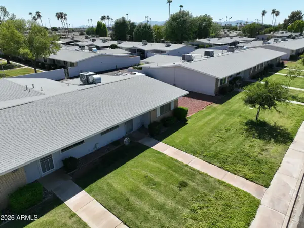 10863 W Thunderbird Boulevard, Sun City, AZ 85351