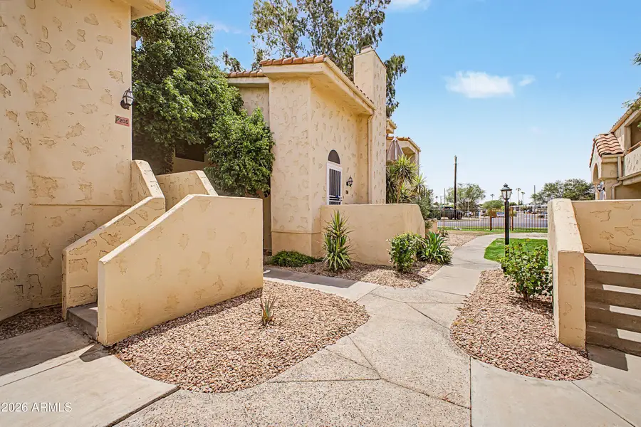 1333 E Morten Avenue #206, Phoenix, AZ 85020 - #3