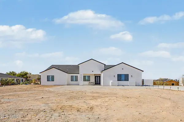 33634 W Earll Drive, Tonopah, AZ 85354