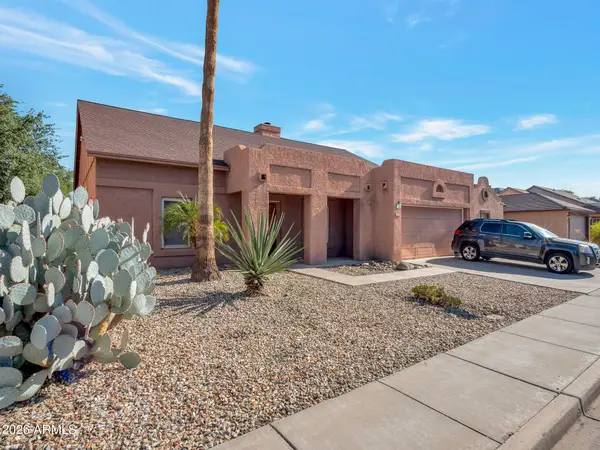 4220 W Creedance Boulevard, Glendale, AZ 85310