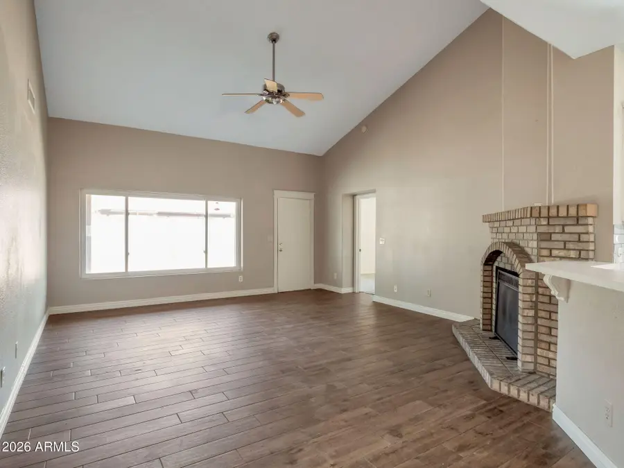 4220 W Creedance Boulevard, Glendale, AZ 85310 - #3