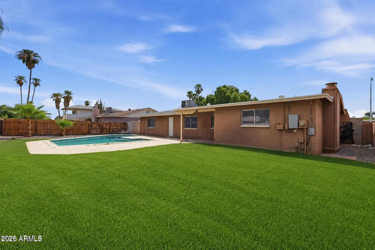 4616 W Saguaro Drive, Glendale, AZ 85304 - #1