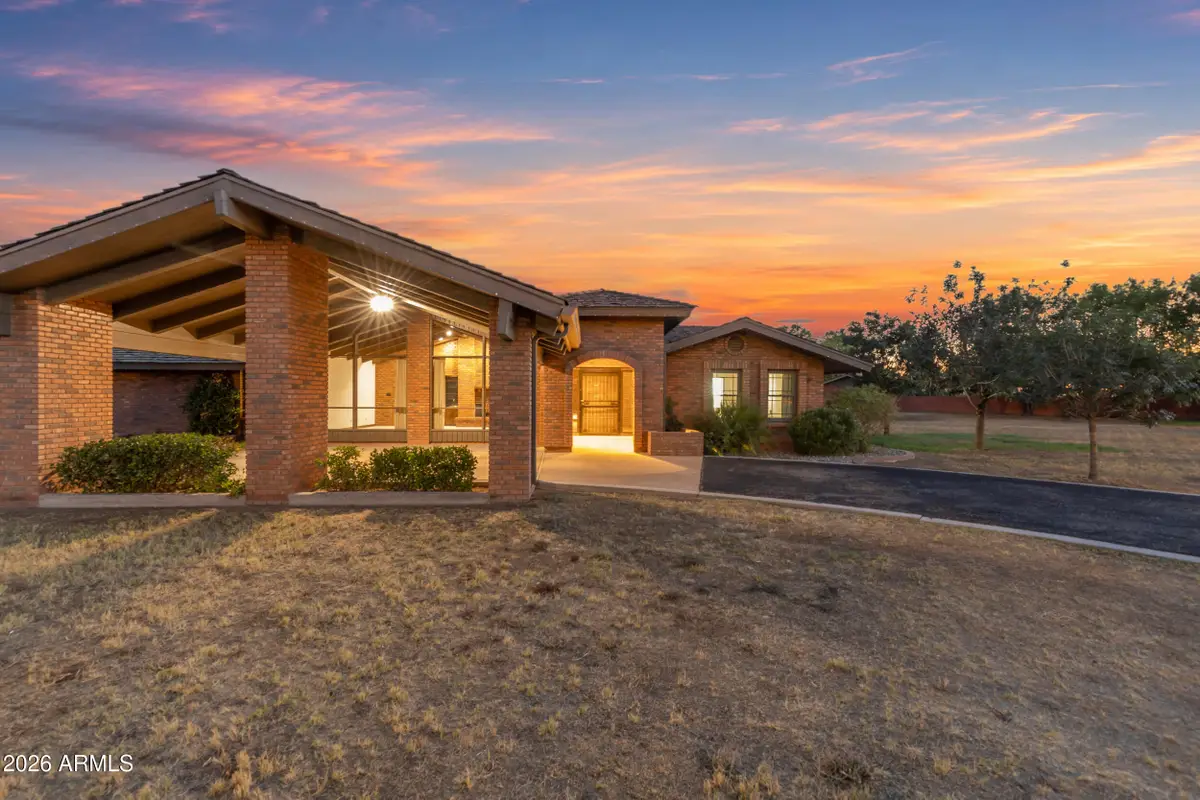 1821 E Elliot Road, Gilbert, AZ 85234 - #1