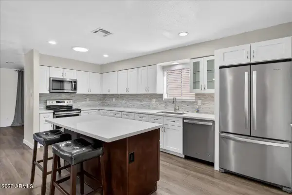 8725 E Jackrabbit Road, Scottsdale, AZ 85250
