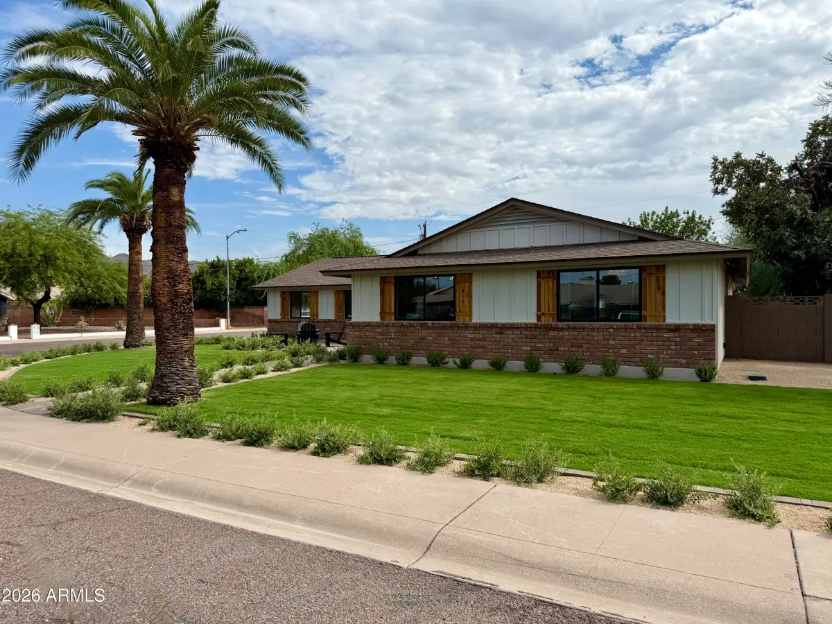 3341 E Cochise Drive, Phoenix, AZ 85028 - #1