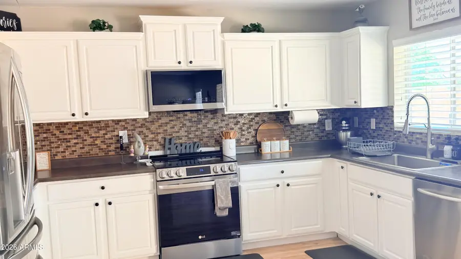 4050 E Silverbell Road, San Tan Valley, AZ 85143 - #3