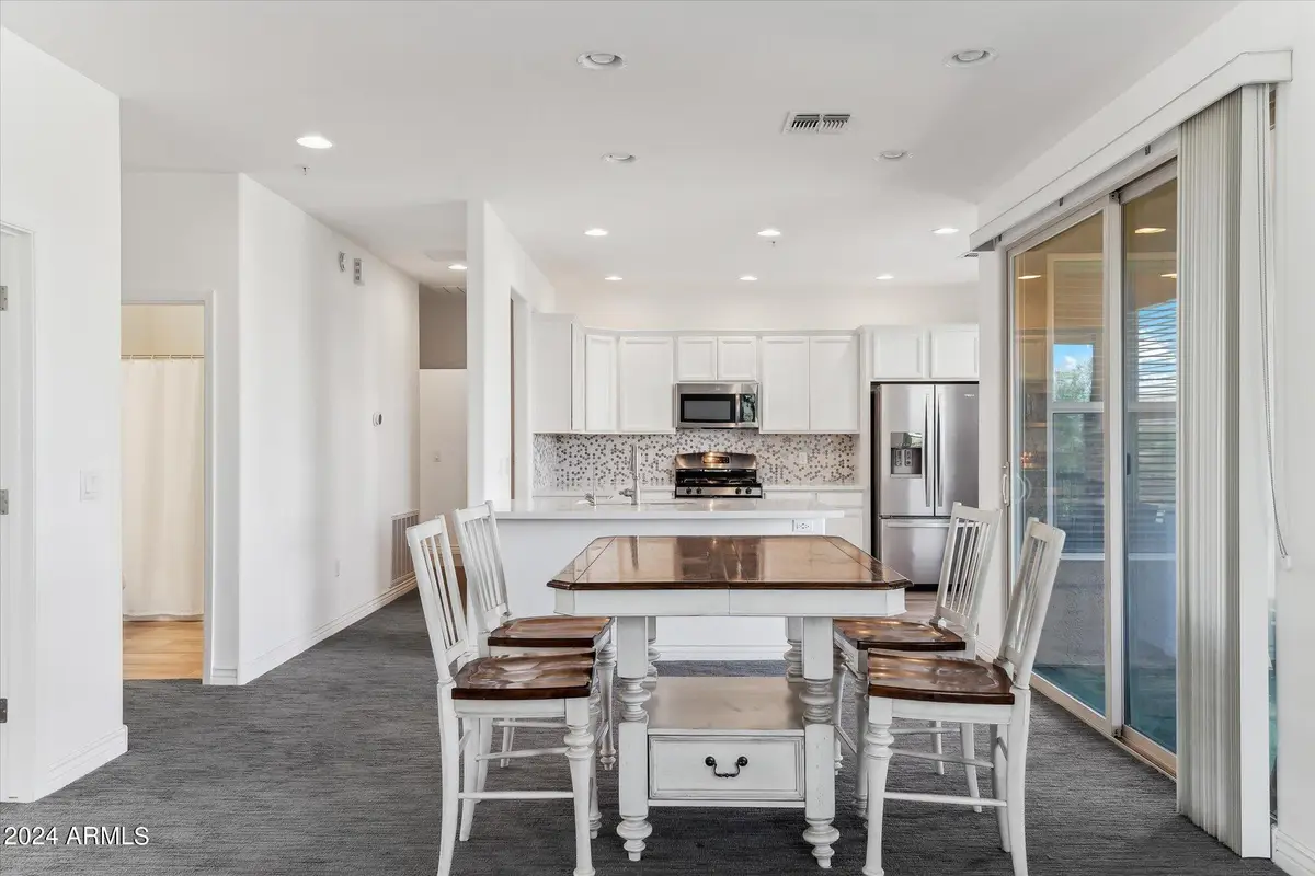 2425 W Bronco Butte Trail #2017, Phoenix, AZ 85085 - #1