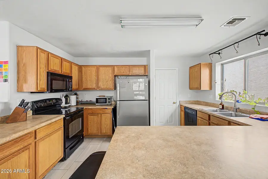3243 W Jessica Lane, Phoenix, AZ 85041 - #2