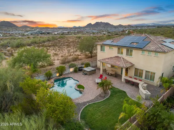 7427 W Saddlehorn Road, Peoria, AZ 85383