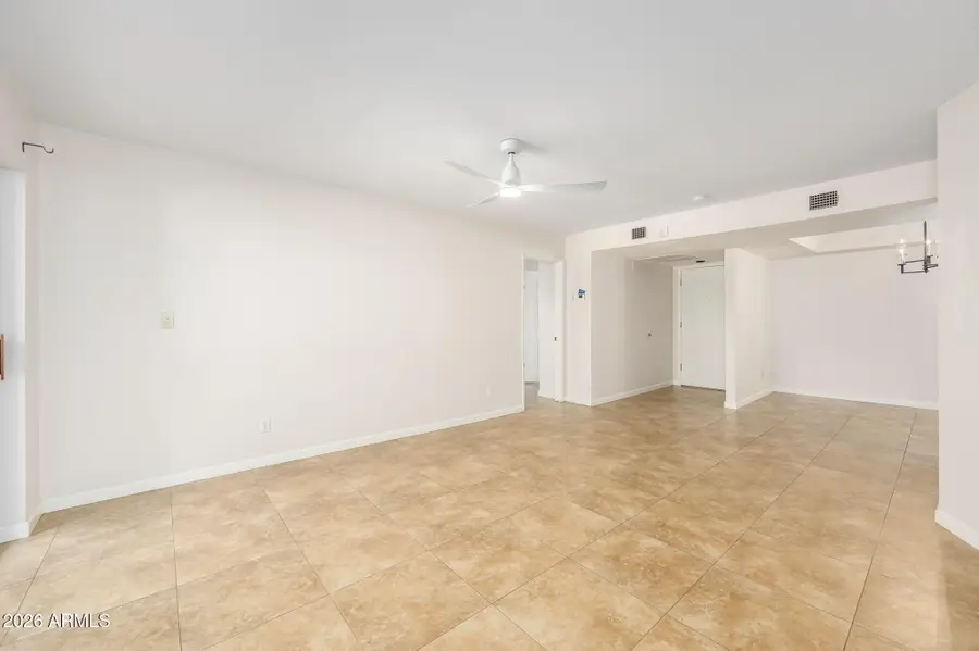 12212 N Paradise Village Parkway S #318, Phoenix, AZ 85032 - #3