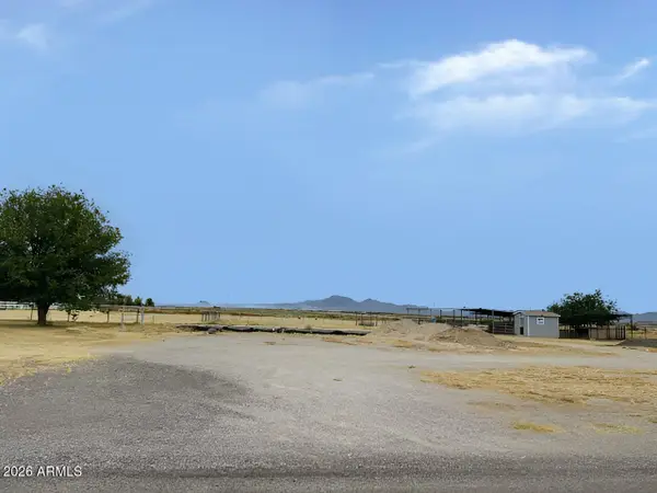 48217 W Quail Run Way #8, Maricopa, AZ 85139
