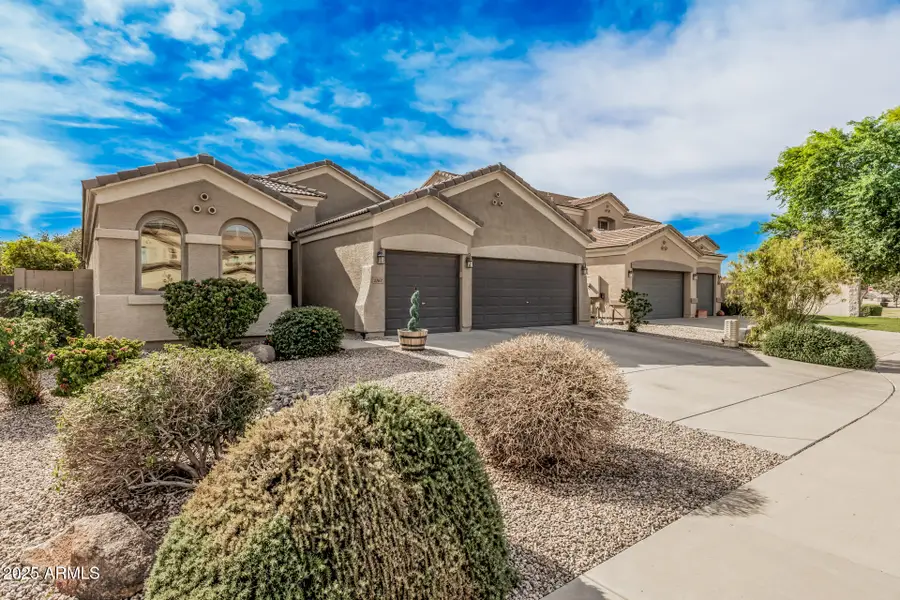 1767 W Agrarian Hills Drive, San Tan Valley, AZ 85144 - #3