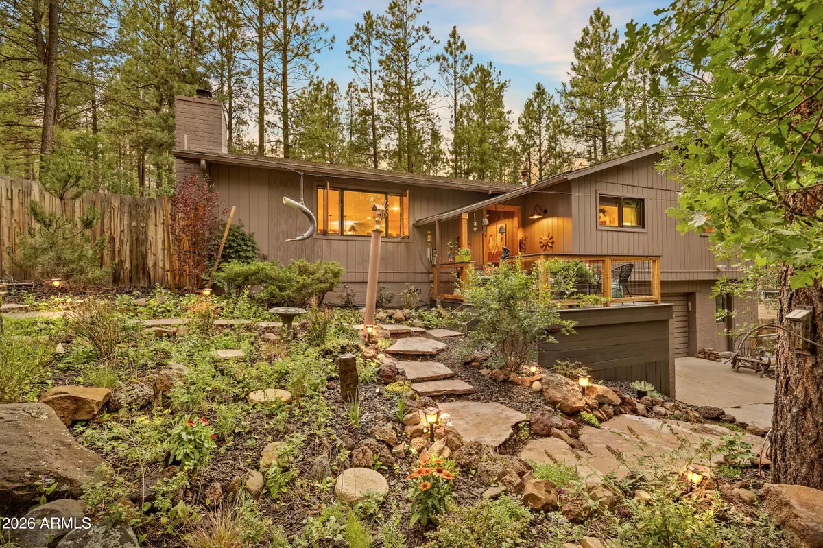 3919 N Paradise Road, Flagstaff, AZ 86004 - #1