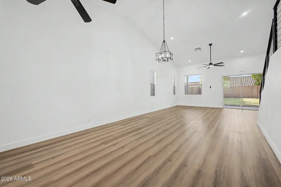 916 E Harwell Road, Phoenix, AZ 85042 - #3
