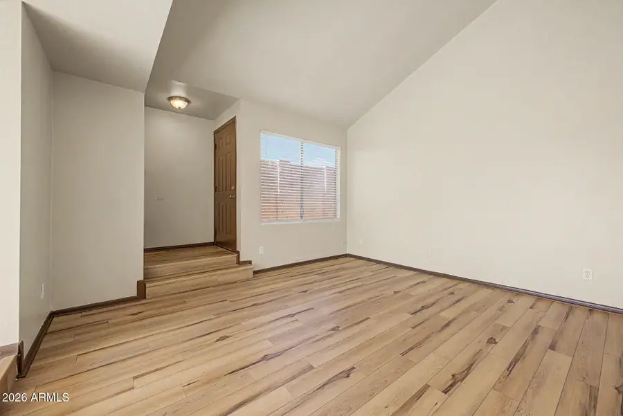 826 S Casitas Drive #B, Tempe, AZ 85281 - #2