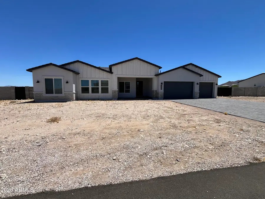 20255 W Highland Avenue, Litchfield Park, AZ 85340 - #2
