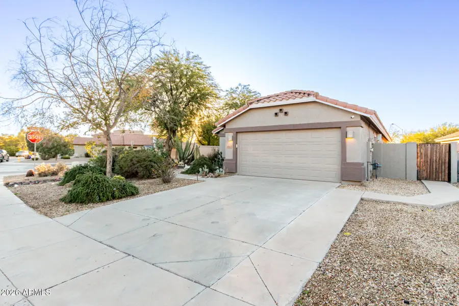 44213 W Cypress Lane, Maricopa, AZ 85138 - #2