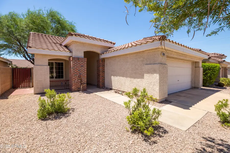 3231 E Menadota Drive, Phoenix, AZ 85050 - #2