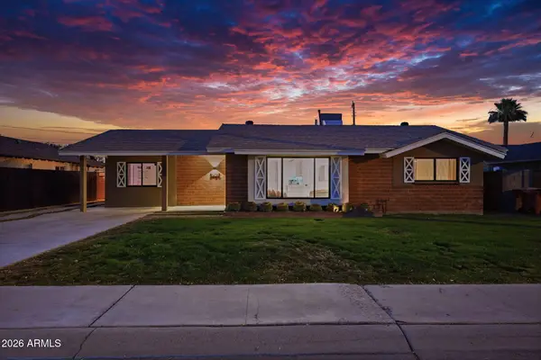 8426 E Sheridan Street, Scottsdale, AZ 85257
