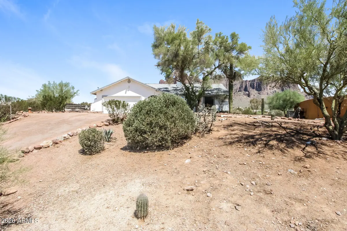 3961 N Val Vista Road, Apache Junction, AZ 85119 - #1