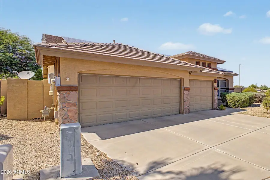 11490 S Morningside Drive, Goodyear, AZ 85338 - #2
