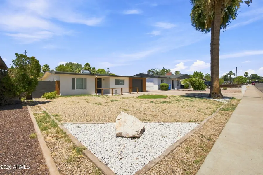 2232 E Mitchell Drive, Phoenix, AZ 85016 - #3