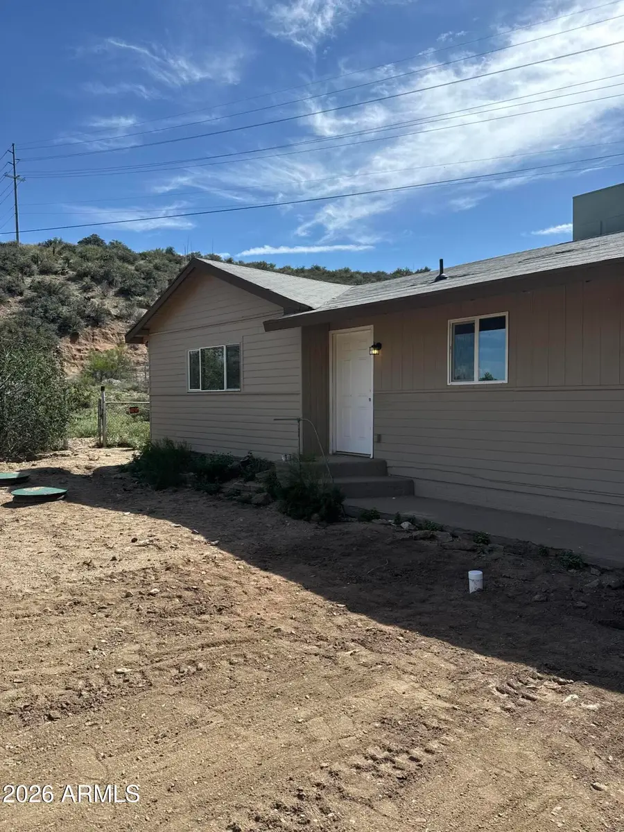 642 W Eagles Bluff, Globe, AZ 85501 - #2
