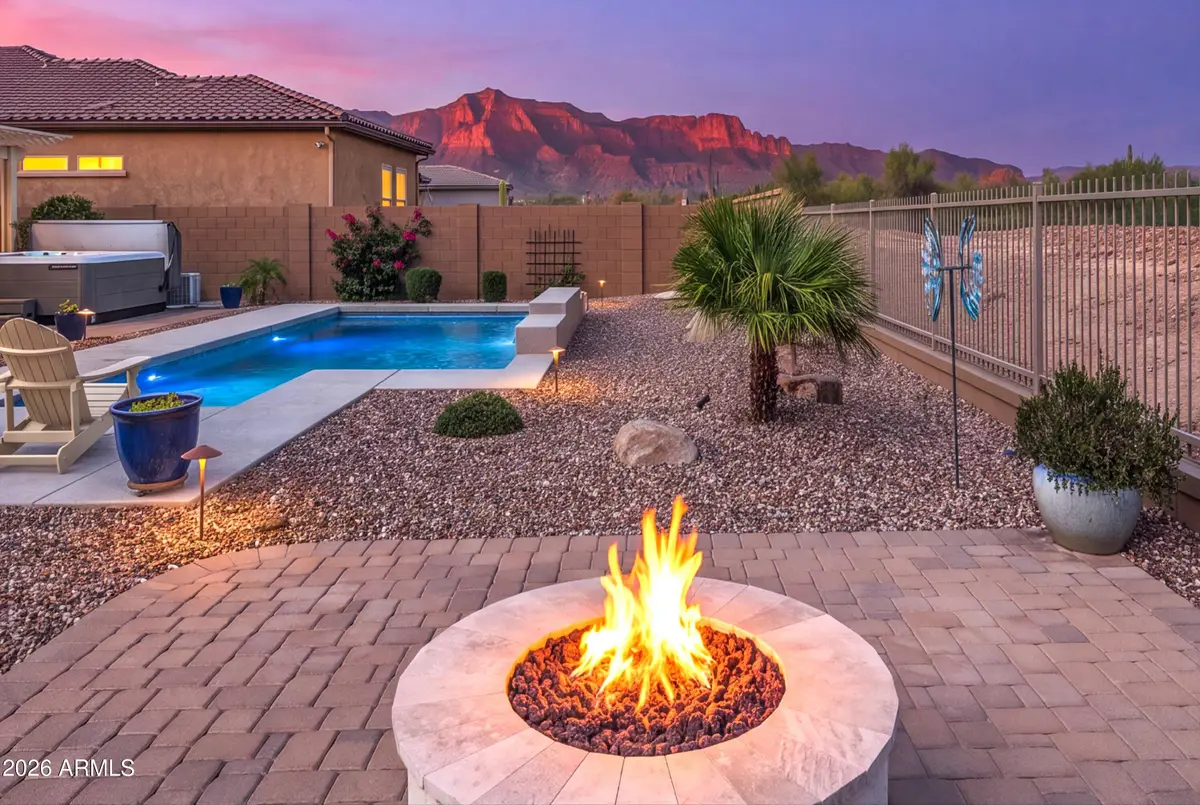 7313 S Bennett Circle, Gold Canyon, AZ 85118 - #1