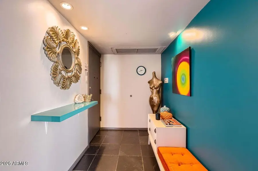207 W Clarendon Avenue #G18, Phoenix, AZ 85013 - #3