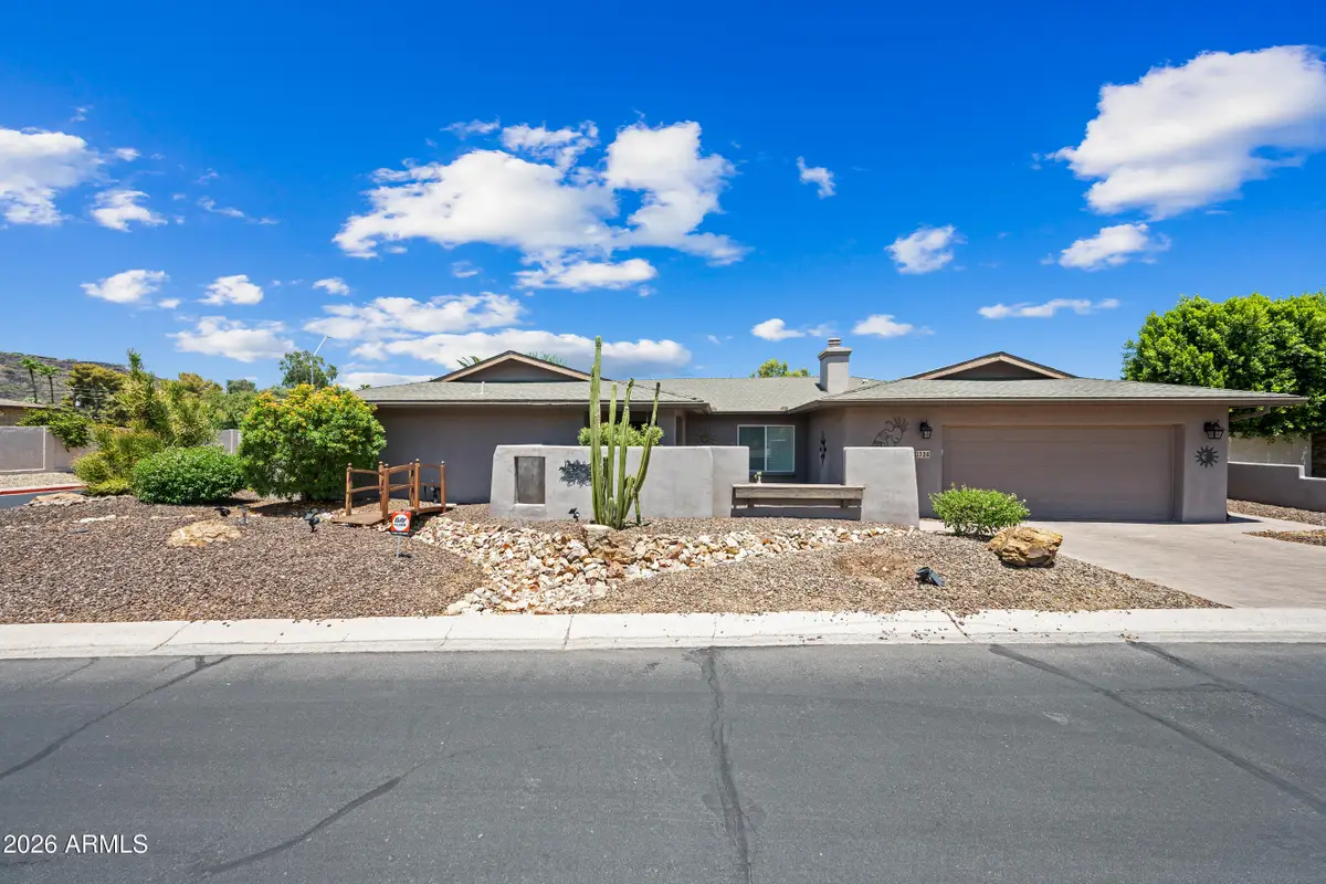 324 W Willow Avenue, Phoenix, AZ 85029 - #1