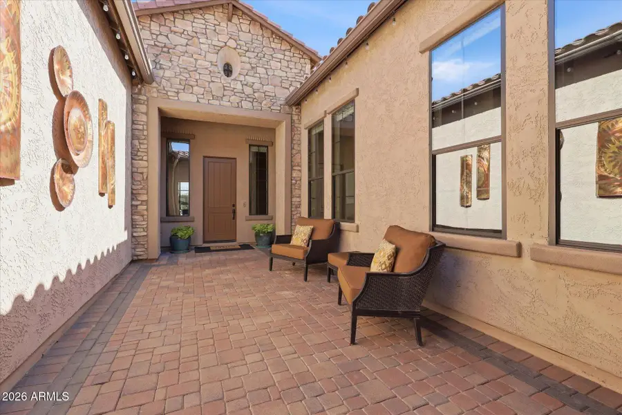 8437 E Lockwood Street, Mesa, AZ 85207 - #2