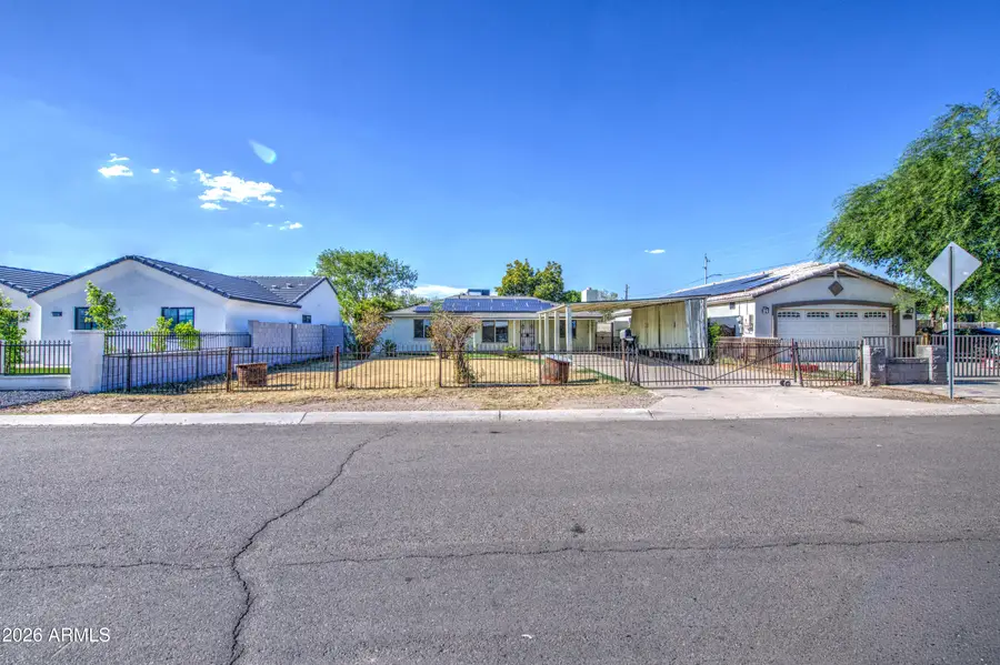 3204 W Monte Vista Road, Phoenix, AZ 85009 - #2