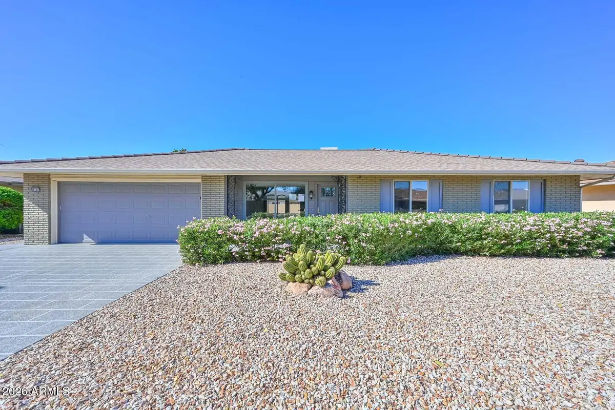 9301 W Glen Oaks Circle N, Sun City, AZ 85351 - #1