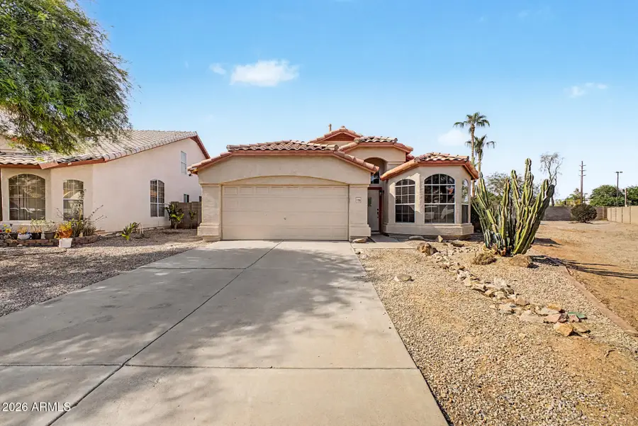 1566 E Cheyenne Street, Gilbert, AZ 85296 - #2