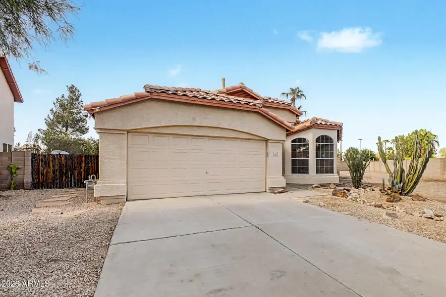1566 E Cheyenne Street, Gilbert, AZ 85296 - #3