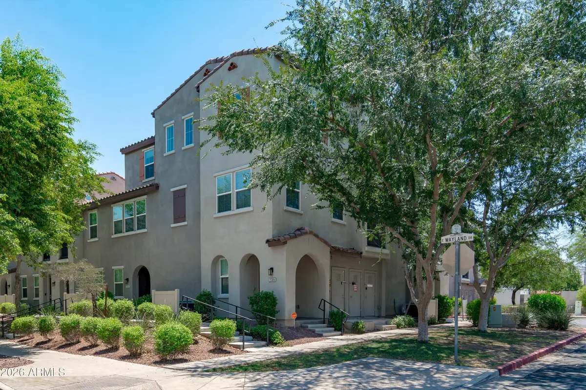 2304 E Hidalgo Avenue, Phoenix, AZ 85040 - #1